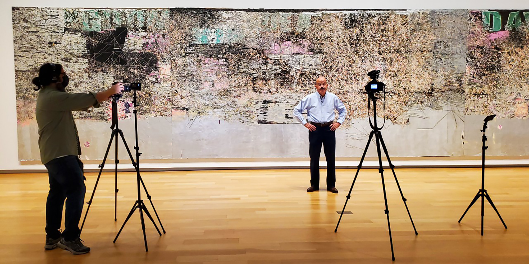 virtual tour recording in galleries