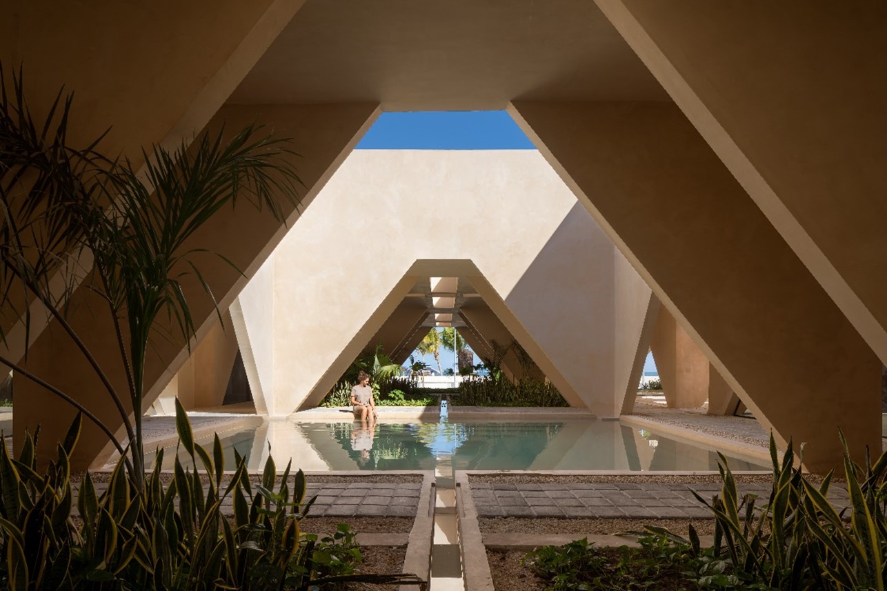 Estudio MMX, Geology Museum, 2021, Progreso, Yucatan, Mexico © Dale Alonso