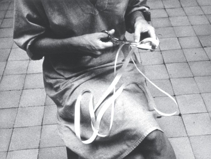 Lygia Clark, Caminhando (Walking), 1963–64