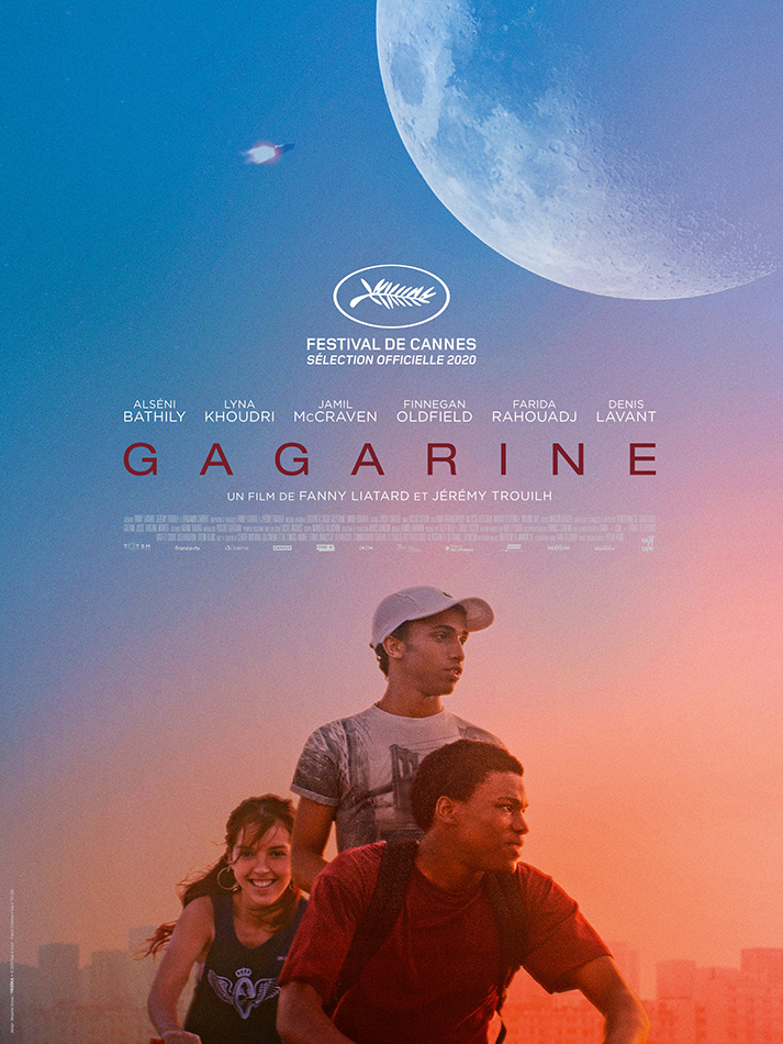 Gagarine_film_poster_three_teens_moon_in_background